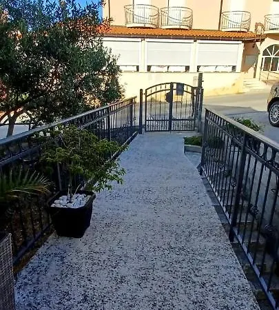 Appartamento Nives Traù